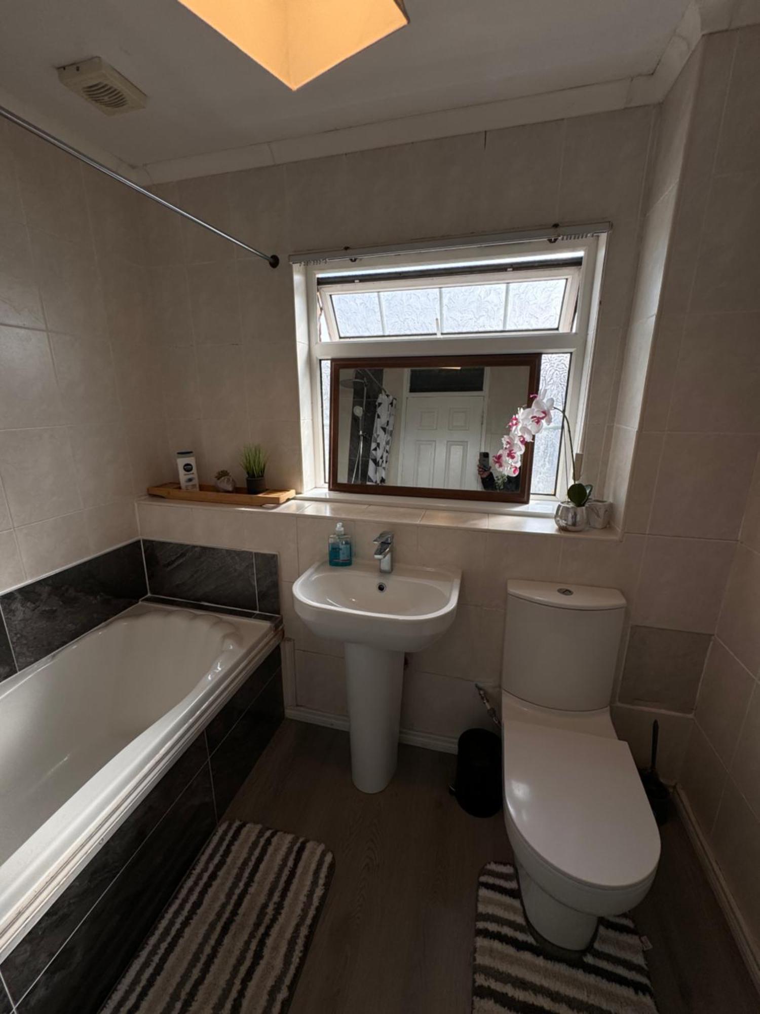 Apartamento House Near To Castlecourt Shopping Belfast Exterior foto